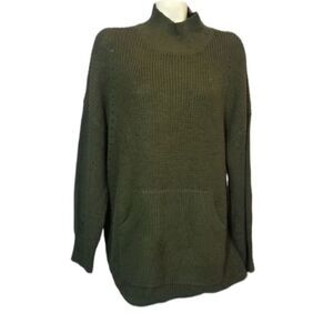 SWEATER SALE 3/$30 RDI Forrest Green Kangaroo Pocket Sweater Size Medium